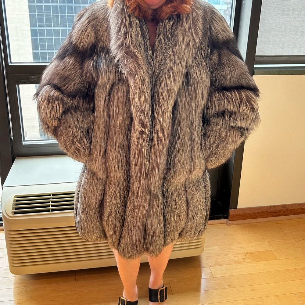 Vintage AUTHENTIC fox fur coat